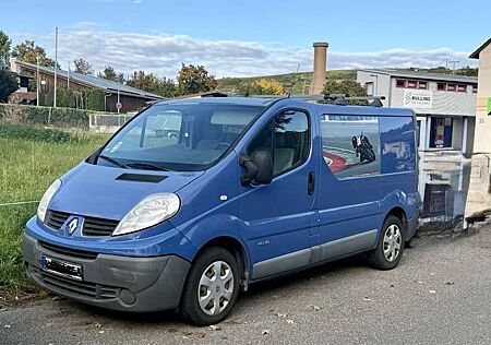 Renault Trafic 2.0 dCi 115 FAP L1H1 ! Bedingt Fahrbereit !