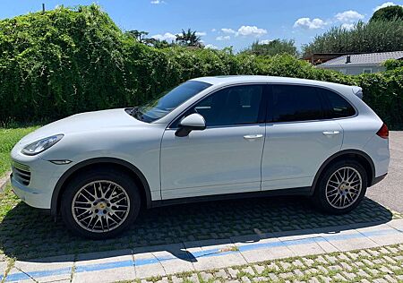 Porsche Cayenne Diesel Platinum Edition