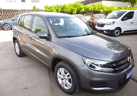 VW Tiguan Volkswagen 2,0 TDI Trend & Fun/Klima/Navi/Sitz-Heiz