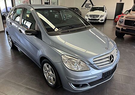 Mercedes-Benz B 180 CDI Autom. Klima/PTS/SHZ/AHK/1.Hand
