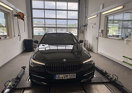 BMW 520d 520 Touring Aut. Sport Line
