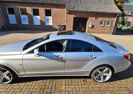 Mercedes-Benz CLS 350 CDI DPF 7G-TRONIC