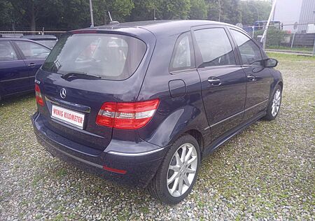 Mercedes-Benz B 200 Automatic Km: 49.900