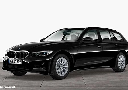 BMW 330 e Touring Advantage Head-Up DAB WLAN Shz PDC