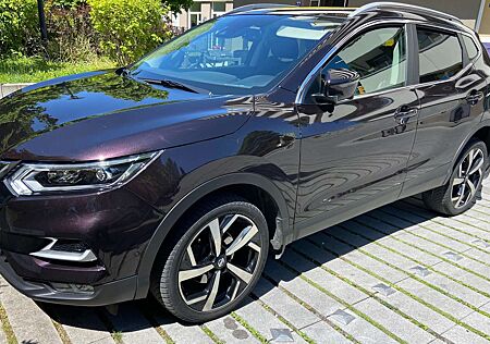 Nissan Qashqai 1.3 DIG-T DCTN-WAY