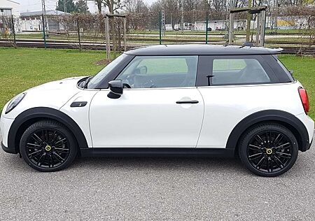 Mini Cooper SE v.WA,Wärmep. DrivingAssist Sitz/Lenkradheiz.