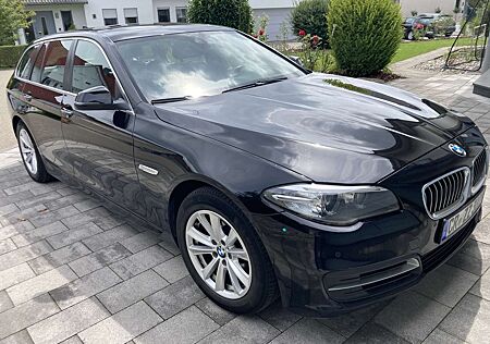 BMW 520 d Lux. Line Navi prof HUD Panorama Hifi Vollleder
