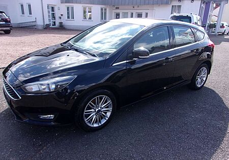 Ford Focus Cool&Connect Klima ALU PDC Navi