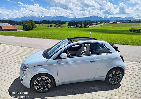 Fiat 500E Sondermodell Neuer La Prima