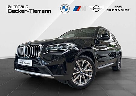 BMW X3 xDrive30i ZA LC Prof/ Pano/ AHK/ CP Prof
