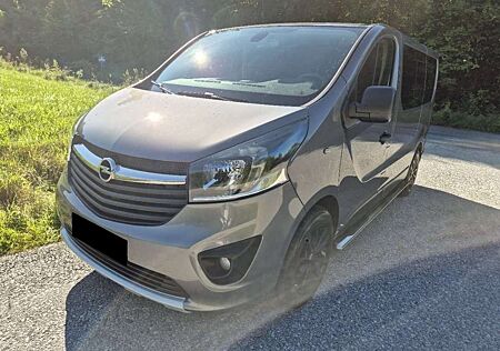 Opel Vivaro 2.5 CDTI L1H1 Life
