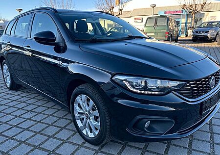 Fiat Tipo 1.6 Lounge Aut./DAB/R-Kamera/SHZ