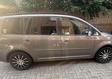 VW Touran Volkswagen 1.4 TSI Trendline