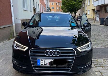 Audi A3 2.0 TDI Sportback (clean diesel) Ambition 150 PS