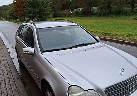 Mercedes-Benz C 180 T Kompressor Classic