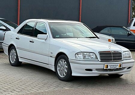 Mercedes-Benz C 180 Elegance