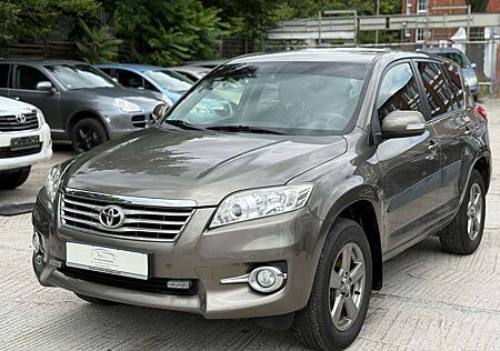 Toyota RAV 4 2.0 Life*Navi*PDC*AHK*KeyLessGo*SitzHeizung*