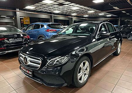 Mercedes-Benz E 220 E Limousine d