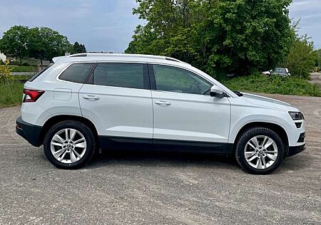 Skoda Karoq 1.0 TSI Active