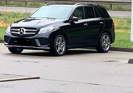 Mercedes-Benz GLE 350 d 4Matic 9G-TRONIC AMG Line