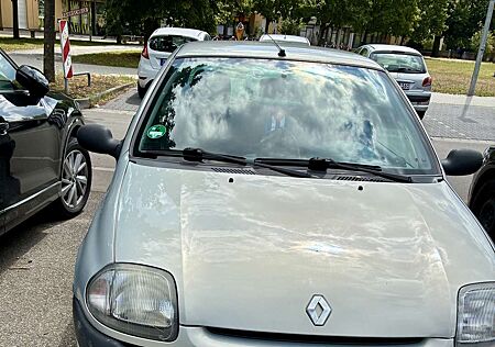 Renault Clio 1.2 ECON