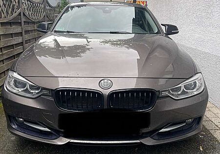 BMW 320i 320 Sport Line