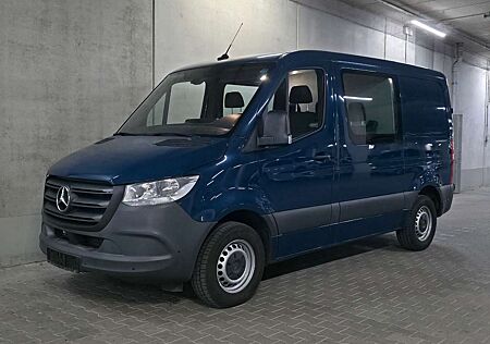 Mercedes-Benz Sprinter 311 L1H1 DoKa 5 Sitze AHK Kamera Klima