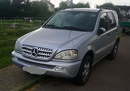 Mercedes-Benz 270 ML