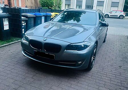 BMW 530d 530 xDrive Touring Aut.