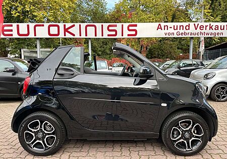 Smart ForTwo cabrio 66kW DCT prime *LEDER*NAVI*SHZ*