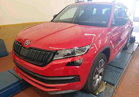 Skoda Kodiaq 2.0TDi 4x4 SPORTLINE 19/ACC/AHK/360°/PANO