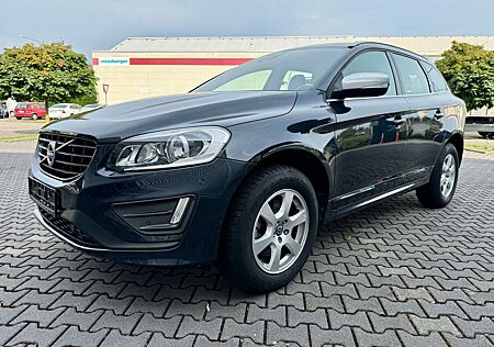 Volvo XC 60 XC60 D3 Momentum Aut. R-Design - NAVI + PDC + CAM