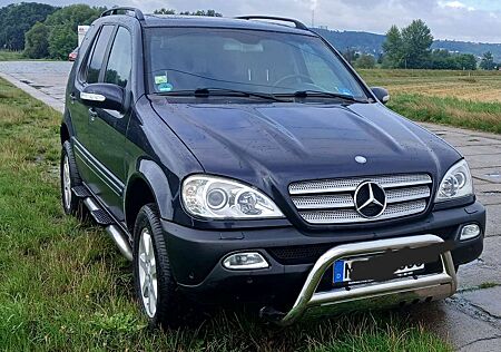 Mercedes-Benz ML 320