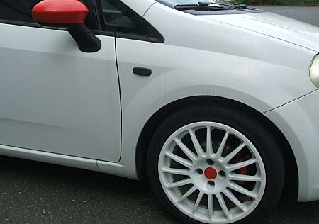 Fiat Punto gebraucht kaufen Fiat Punto 1,4* ALLES-NEU* 1.HAND* TOP* Auf Wunsch-TÜV-NEU