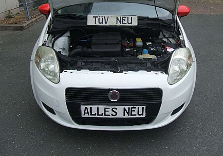 Fiat Punto 1,4* ALLES-NEU* 1.HAND* TOP* Auf Wunsch-TÜV-NEU
