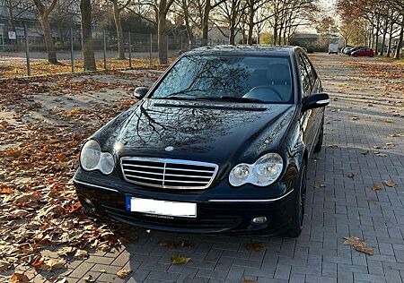Mercedes-Benz C 180 Kompressor Automatik Avantgarde