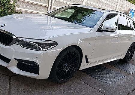BMW 520 d M Sport,vollausstattung,1Hand, Scheckheft