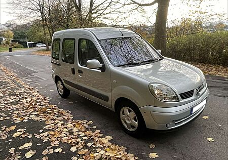 Renault Kangoo Rapid 1.6 16 V Exclusiv
