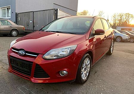 Ford Focus Titanium 1.6*PDC*KLIMA*LEDER*2-HD*TÜV NEU