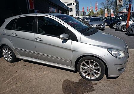 Mercedes-Benz B 170