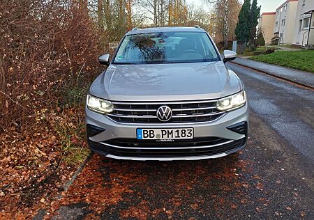 VW Tiguan Volkswagen 2.0 TDI SCR Elegance