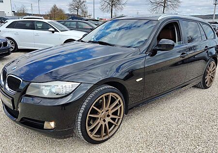 BMW 320 d xDrive 4x4 Automatik* Xenon*Navi*Leder*Pan