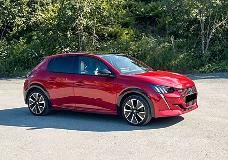 Peugeot e-208 208 Elektromotor 136 GT Pack