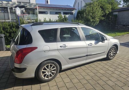 Peugeot 308 SW HDi FAP 110 (Blue Lion) Premium