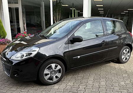 Renault Clio YAHOO!