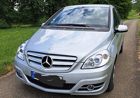 Mercedes-Benz B 180 BlueEFFICIENCY