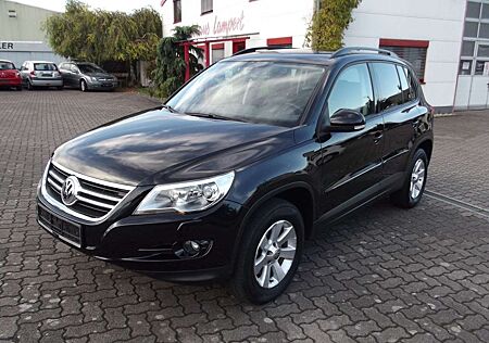 VW Tiguan Volkswagen Track & Field 4Motion NAVI LEDER AHK SHZ
