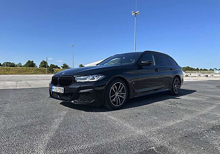 BMW 540i 540 xD M Sport Laser HuD Komfort Nappa