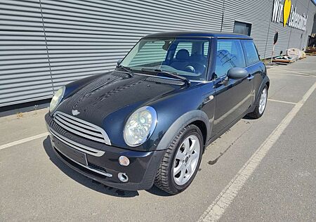 Mini ONE 1-Hand KLIMA+XENON+ALUFELGEN 16" Allwetter