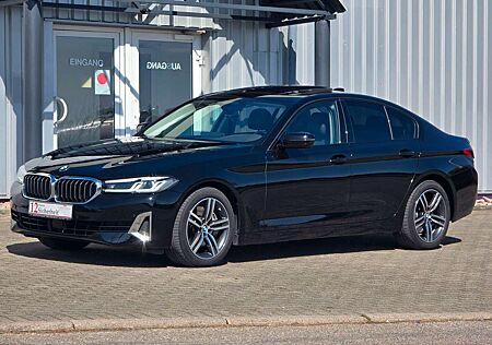 BMW 530 d xDrive Luxury Line/LASER/KEYLESGO/KAMERA